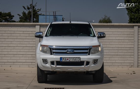 Ford Ranger 2.2 TDCi Duratorq 4x4 DoubleCab Limited / AJ NA SPLÁTKY / PROTIHODNOTA / 2015 bílá