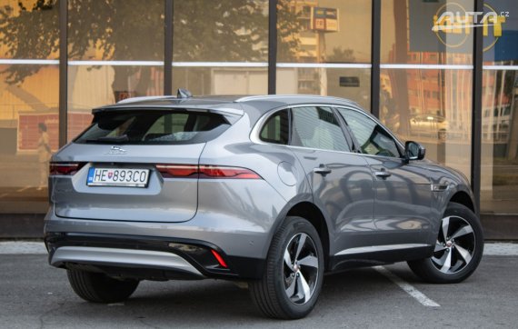 Jaguar F-Pace 2.0 D165 MHEV AWD / 120kW / A8 / ZÁRUKA / AJ NA SPLÁTKY / PROTIÚČET 2021 šedá