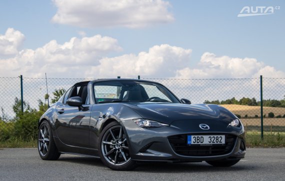 Mazda MX-5 2017 šedá