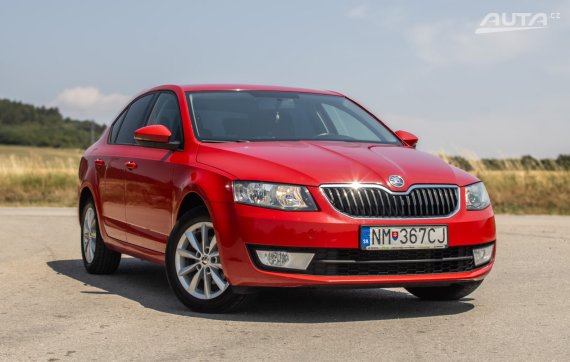 Škoda Octavia 1.6 TDI Active 77kW105HP M5 / AJ NA SPLÁTKY / PROTIÚČET 2014 červená