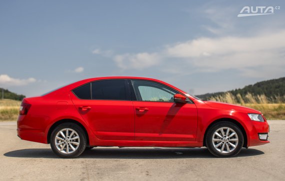 Škoda Octavia 1.6 TDI Active 77kW105HP M5 / AJ NA SPLÁTKY / PROTIÚČET 2014 červená