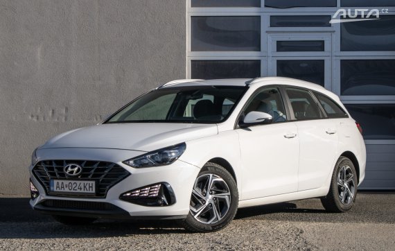 Hyundai i30 CW 1.6 CRDi / 85kW / A7 / ZÁRUKA / AJ NA SPLÁTKY / PROTIÚČET 2021 - hlavní pohled
