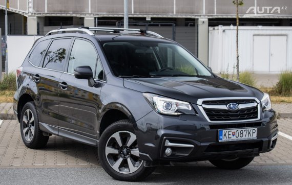 Subaru Forester 2.0i 4x4 CVT, 110kW (2016) / AJ NA SPLÁTKY / PROTIÚČET / 2016 šedá