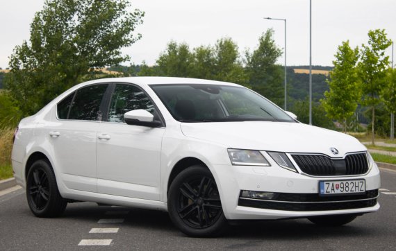 Škoda Octavia 2.0 TDI 110kw Style 2018 bílá