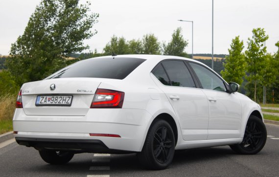 Škoda Octavia 2.0 TDI 110kw Style 2018 bílá