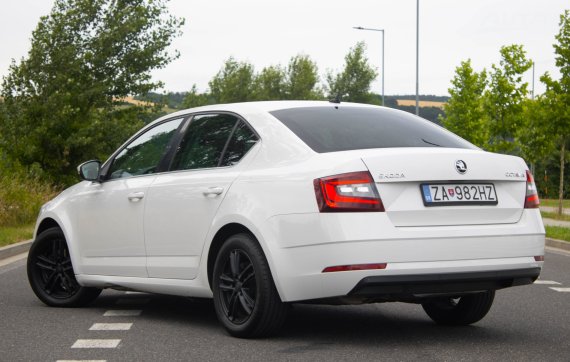 Škoda Octavia 2.0 TDI 110kw Style 2018 bílá