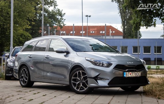 Kia Ceed SW 1.5 T-GDi Platinum A/T, 117kW, A7 / AJ NA SPLÁTKY / PROTIÚČET / 2021 šedá