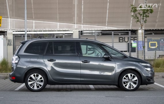 Citroën C4 Grand Picasso BlueHDi Exclusive / 110kW / A6 / ZÁRUKA / AJ NA SPLÁTKY / PROTIÚČET 2017 šedá