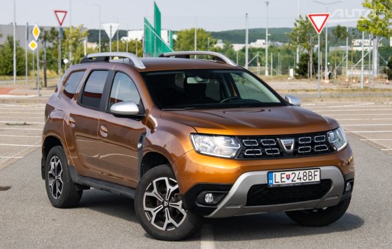 Dacia Duster 1.6 SCe 4x2 Access / 84kW / M5 / ZÁRUKA / AJ NA SPLÁTKY / PROTIÚČET 2018 oranžová