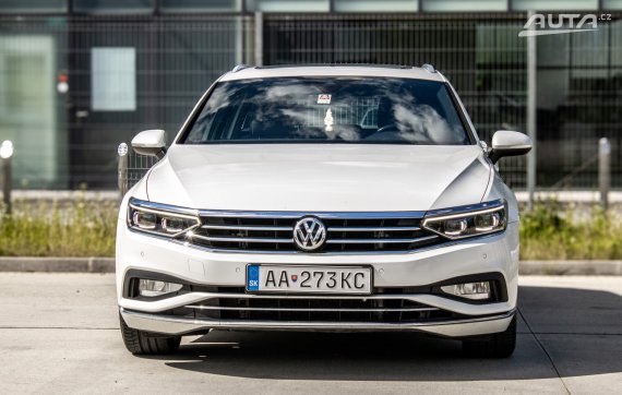 Volkswagen Passat Variant Elegance GT 200kW 2020 bílá