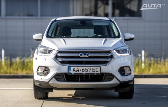 Ford Kuga 1.5 EcoBoost 182k Titanium AWD 134kW182HP / AJ NA SPLÁTKY / PROTIÚČET 2019 bílá