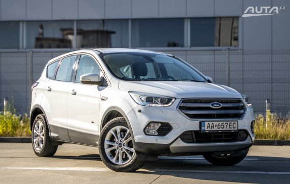 Ford Kuga 1.5 EcoBoost 182k Titanium AWD 134kW182HP / AJ NA SPLÁTKY / PROTIÚČET 2019 bílá