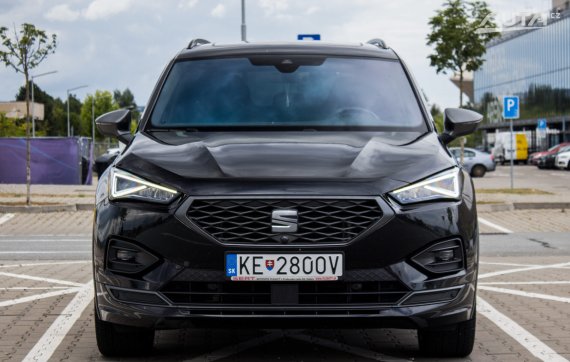 Seat Tarraco 2.0 TSI FR 4Drive DSG, 180kW (2023) 2023 černá