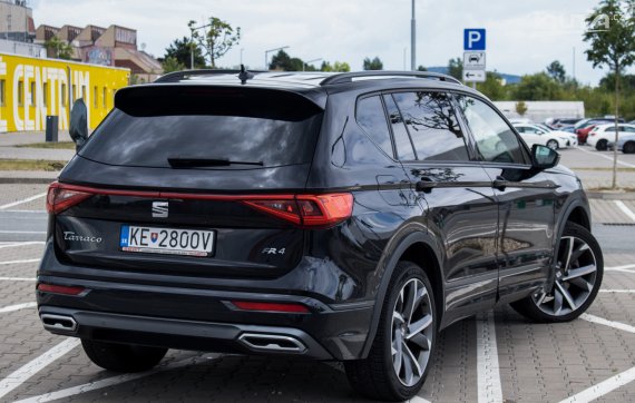 Seat Tarraco 2.0 TSI FR 4Drive DSG, 180kW (2023) 2023 černá