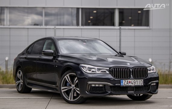 BMW Rad 7 750d xDrive 294kW400HP AT/8 / AJ NA SPLÁTKY / PROTIÚČET 2018 černá