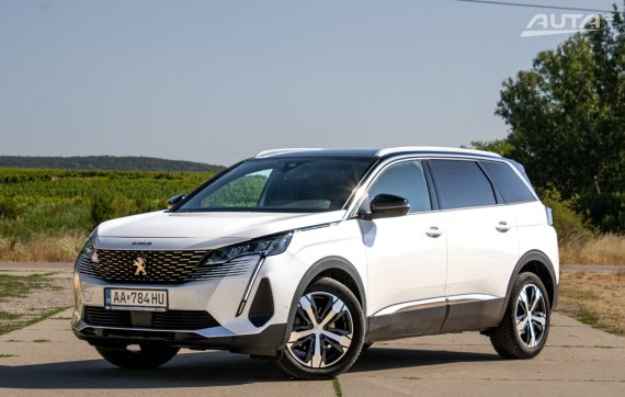 Peugeot 5008 1.5 BlueHDi 130k Allure Pack A/T / AJ NA SPLÁTKY / PROTIÚČET / 1. MAJITEĽ /