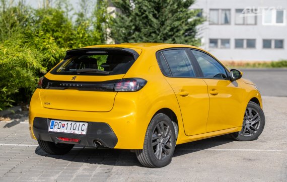 Peugeot 208 55kW MT/5 / AJ NA SPLÁTKY / PROTIÚČET 2021 žlutá