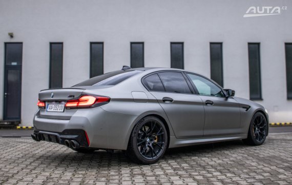 BMW M5 Competition 460kW / AJ NA SPLÁTKY / PROTIÚČET 2022 šedá