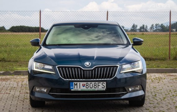 Škoda Superb 1.8 TSI Style DSG / 132kW / A7 / ZÁRUKA / AJ NA SPLÁTKY / PROTIÚČET 2018 modrá