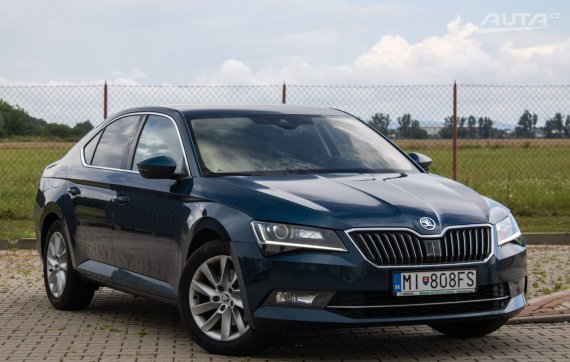 Škoda Superb 1.8 TSI Style DSG / 132kW / A7 / ZÁRUKA / AJ NA SPLÁTKY / PROTIÚČET 2018 modrá