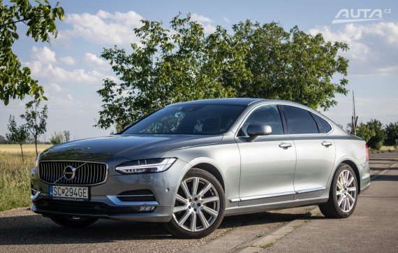Volvo S90 T5 2.0L Drive-E Inscription Geartronic, 187kW / AJ NA SPLÁTKY / PROTIÚČET /
