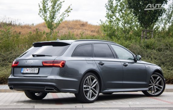 Audi A6 Avant 3.0 TDI S-Line Quattro / 160kW / A7 / ZÁRUKA / AJ NA SPLÁTKY / PROTIÚČET 2017 šedá