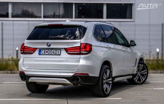 BMW X5 xDrive 225kW AT/8, 7 miestne  / AJ NA SPLÁTKY / PROTIÚČET 2014 bílá