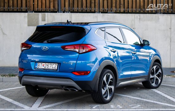 Hyundai Tucson 2.0 CRDi HP Premium 4x4 AT6 / NA SPLÁTKY / NA PROTIÚČET 2016 modrá