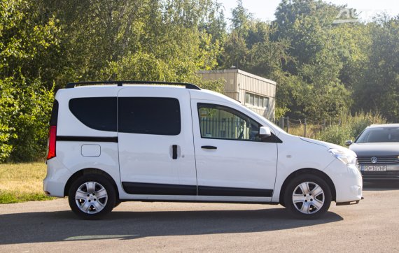 Dacia Dokker 2018 75kW MT/5 / AJ NA SPLÁTKY / PROTIÚČET 2018 bílá
