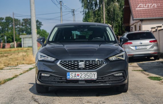 Seat Leon 1.5 TSI Xcellence, 96kW, M6, 5d. / AJ NA SPLÁTKY / PROTIÚČET / 2022 šedá