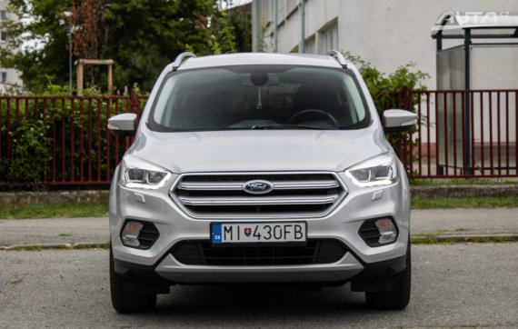 Ford Kuga 1.5 EcoBoost Trend / 110kW / M6 / ZÁRUKA / AJ NA SPLÁTKY / PROTIÚČET 2018 šedá