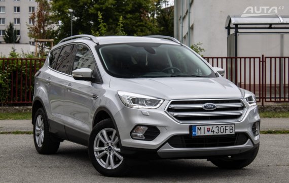 Ford Kuga 1.5 EcoBoost Trend / 110kW / M6 / ZÁRUKA / AJ NA SPLÁTKY / PROTIÚČET 2018 šedá