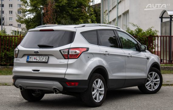 Ford Kuga 1.5 EcoBoost Trend / 110kW / M6 / ZÁRUKA / AJ NA SPLÁTKY / PROTIÚČET 2018 šedá