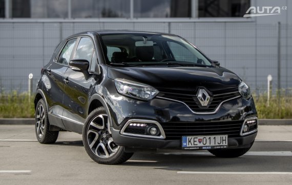 Renault Captur 1.2 TCe 88kW AT/6 / AJ NA SPLÁTKY / PROTIÚČET 2014 černá