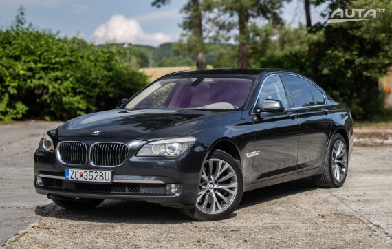 BMW Rad 7 740d xDrive 225kW / AJ NA SPLÁTKY / PROTIÚČET