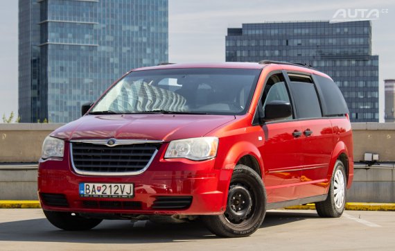 Chrysler Grand Voyager 2.8 CRD LX / 120kW / A6 / AJ NA SPLÁTKY / PROTIÚČET