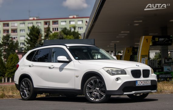 BMW X1 xDrive 18d / 105kW / M6 / AJ NA SPLÁTKY / PROTIÚČET 2012 bílá