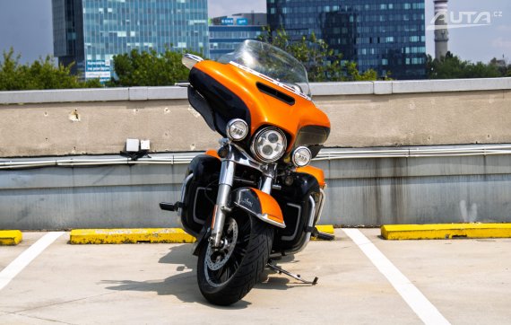 Harley Davidson ELECTRA Glide Ultra Limited 61kW MT6 / NA SPLÁTKY  oranžová