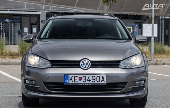 Volkswagen Golf Variant 1.6 TDI BMT DSG, 81kW (2017) / AJ NA SPLÁTKY / PROTIÚČET / 2017 šedá