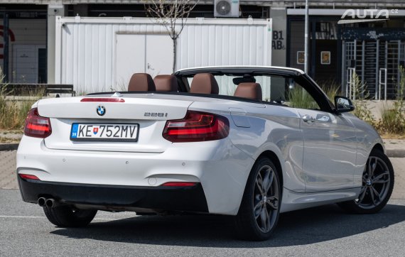 BMW Rad 2 Cabrio 228i M Sport A/T, 180kW (2016) / AJ NA SPLÁTKY / PROTIÚČET / 2016 bílá