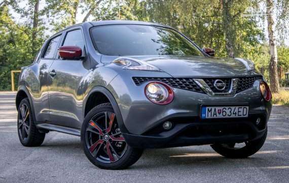 Nissan Juke DIG-T 115 Dark Sound N-Connecta, 85kW, M6 / AJ NA SPLÁTKY / PROTIÚČET / 2018 šedá