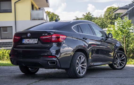 BMW X6 xDrive 30d f16 190kW / AJ NA SPLÁTKY / PROTIÚČET 2016 černá