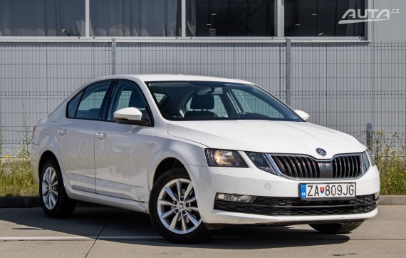 Škoda Octavia 1.6 TDI Ambition / 85kW / M5 / ZÁRUKA / AJ NA SPLÁTKY / PROTIÚČET 2017 bílá