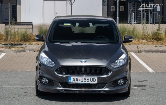 Ford S-Max 2.0 T-DCi EcoBlue ST Line / 110kW / A8 / ZÁRUKA / AJ NA SPLÁTKY / PROTIÚČET 2019 šedá