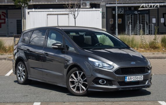 Ford S-Max 2.0 T-DCi EcoBlue ST Line / 110kW / A8 / ZÁRUKA / AJ NA SPLÁTKY / PROTIÚČET 2019 šedá