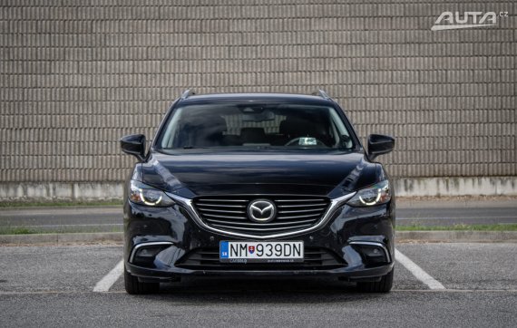 Mazda 6 Combi (Wagon) 6 2.2 Skyactiv-D Revolution TOP, 129kW, M6 / AJ NA SPLÁTKY / PROTIÚČET / 2017 černá