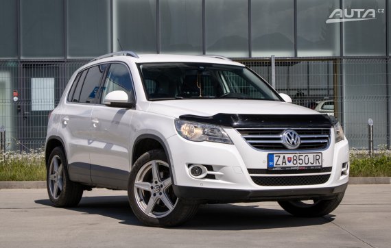 Volkswagen Tiguan 2.0 CR TDI 4-Motion Track and Style DSG, 103kW / AJ NA SPLÁTKY / PROTIÚČET / 2011 bílá
