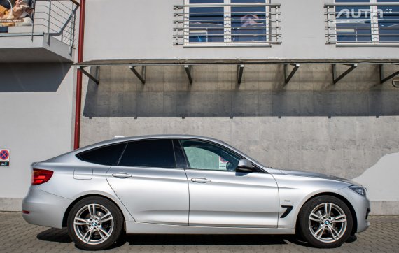 BMW Rad 3 GT 320 xDrive Sport Line / 140kW / A8 / ZÁRUKA / AJ NA SPLÁTKY / PROTIÚČET 2016 stříbrná metalíza