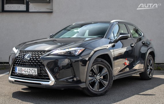 Lexus UX 250H FWD / 112kW / CVT / ZÁRUKA / AJ NA SPLÁTKY / PROTIÚČET 2023 - hlavní pohled