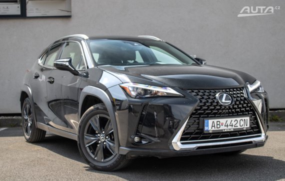 Lexus UX 250H FWD / 112kW / CVT / ZÁRUKA / AJ NA SPLÁTKY / PROTIÚČET 2023 černá